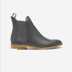 Everlane Gray Chelsea Boots